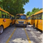 出售二手小学生校车，来自中通汽车，座位数为 41 座和 46 座