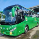 南京金龙的开沃牌客车在 2019 年推出，具备 48 座且为营运性质