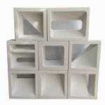 水泥空心砖与发泡陶瓷构建的艺术世界