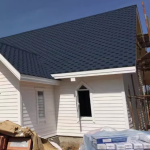 进口原木纹实木纤维水泥板在轻钢别墅外墙的卓越应用