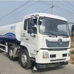 现出售二手中联后八轮洒水车