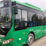 宇通公交客车，8 米长的宇通新能源纯电动公交车