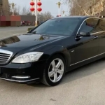 奔驰 S 级在 2012 款的 S 300 L 尊贵型 Grand Edition