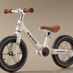 Meloto 平衡车 孩子成长路上的贴心伙伴