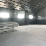 全新的仓库现对外出租，交通便捷，紧邻 107 以及邯临快速路