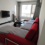 新世纪、市一院、丛台公园附近有一套精装修的两居室房屋，屋内配备三台空调