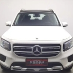 奔驰 GLB 2020 款中具有时尚外观与丰富配置的 GLB 200 车型