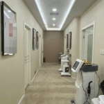 滏东大街龙湖公园东门处有纯一层门市，精装修。非常适合美业经营