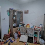 颐景蓝湾，精装两居室。可拎包入住，家具家电齐全。位于中华大街附近，临近公安部门