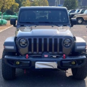 工地用车，全新长城皮卡车五菱宏光别克豪华商务车14座客车接送