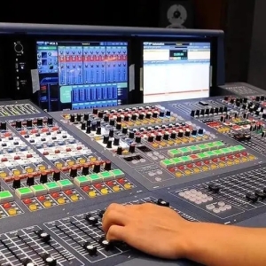 诚招灯光、音响技术人才