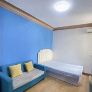 春晖小区，邻近美乐城。房屋南北通透，可短租，且无中介参与