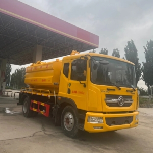 国六的清洗吸污车，15 立方米容积，价格便宜