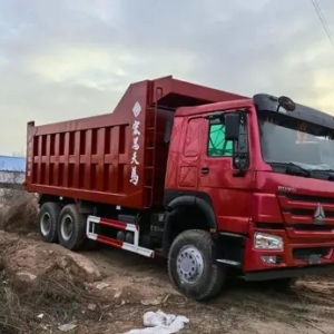 重汽豪沃(HOWO) HOWO7 自卸车 12.68吨 380马力