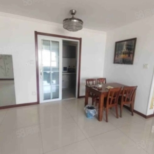 荀子二小、六小旁，鑫港电器城附近的顺田君邑，精装三居室出租，拎包即可入住