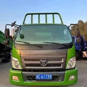 福田瑞沃旗下的瑞沃 E3 自卸车，可载重 2.29 吨，具备 160 马力