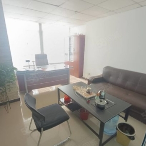 远大国门位于滏东北，配备空调和家具，紧邻金融大厦、华浩天际