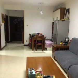 赵都新城的光和园，为精装的中间楼层，还带车位