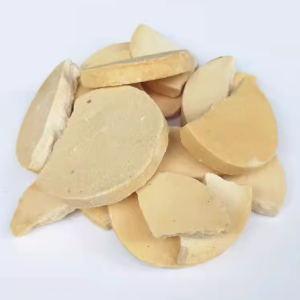 多场景中的白色烟饼