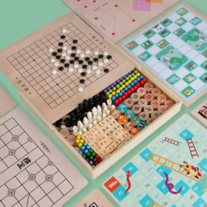 多功能棋子的欢乐陪伴