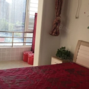 幸福街与联防路交汇处的幸福馨苑，2 居户型，家电齐全，拎包入住