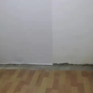 临街位置，进出十分方便，可作为小型仓库使用