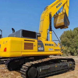 小松 450 挖掘机，现由小松品牌方进行低价转让