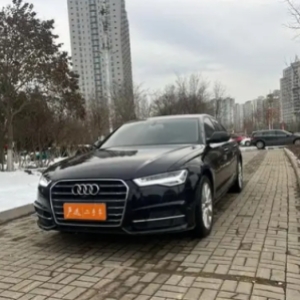 奥迪 A6L 在 2015 年推出的 TFSI 百万纪念智领型