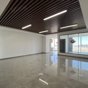 美乐城的精装修出租房源，大小面积包括一百平、二百平、三百平、五百平不等，有多套可供租赁